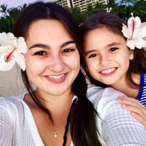 Meet your Posher, Julieann